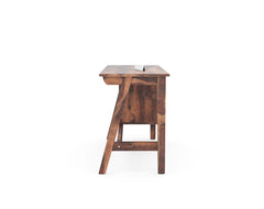 Amara Leera Study Table