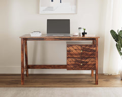 Chevora Leera Study Table