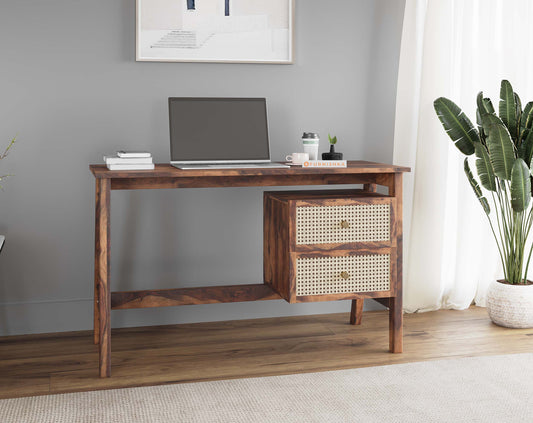 Amara Leera Study Table