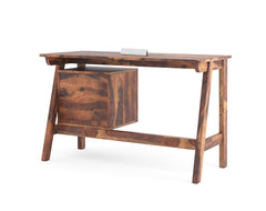 Amara Leera Study Table